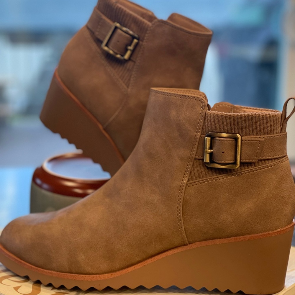 Life Stride Tan Ankle Boots with Buckle Accent